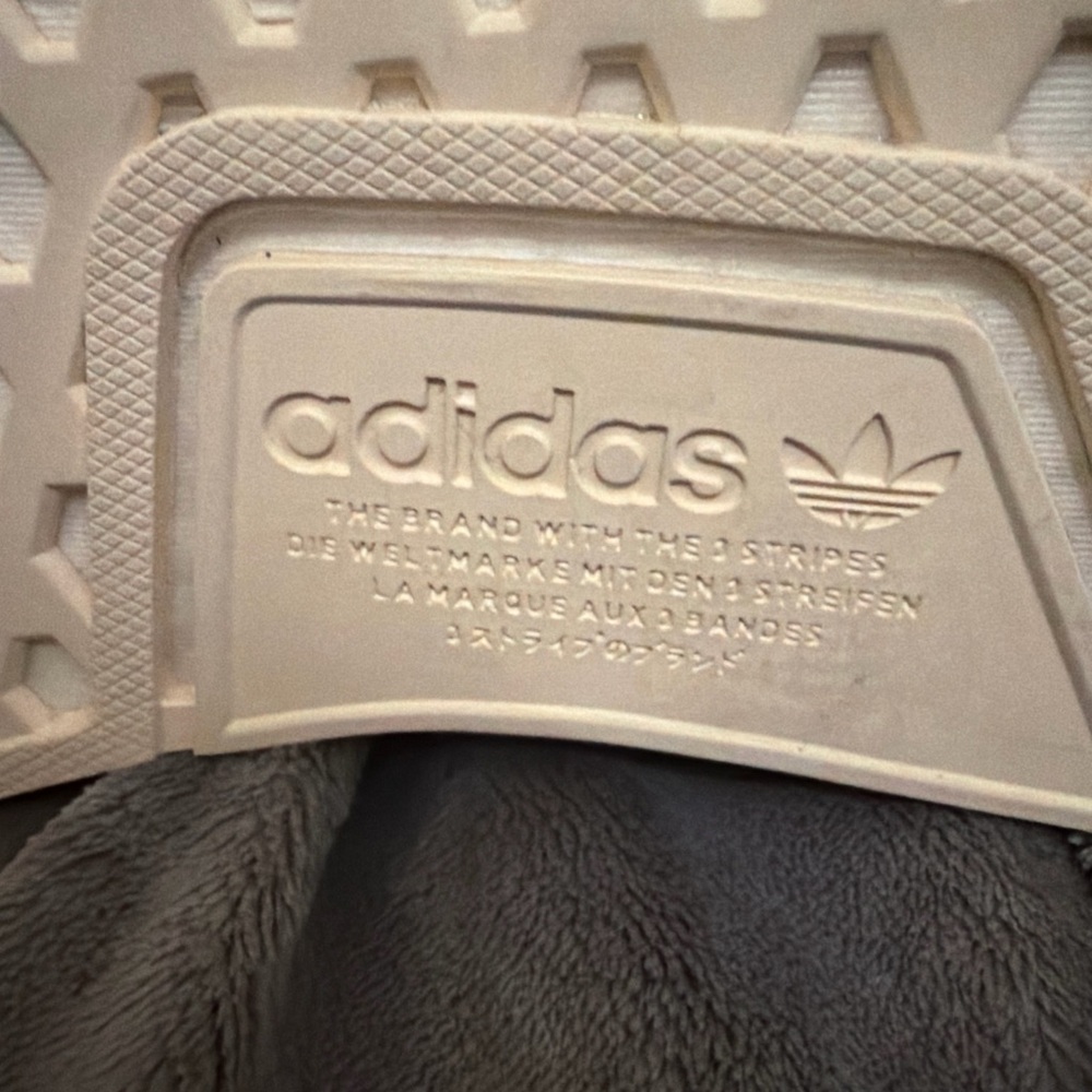 Adidas Off-White Sneakers - Picture 3 of 11